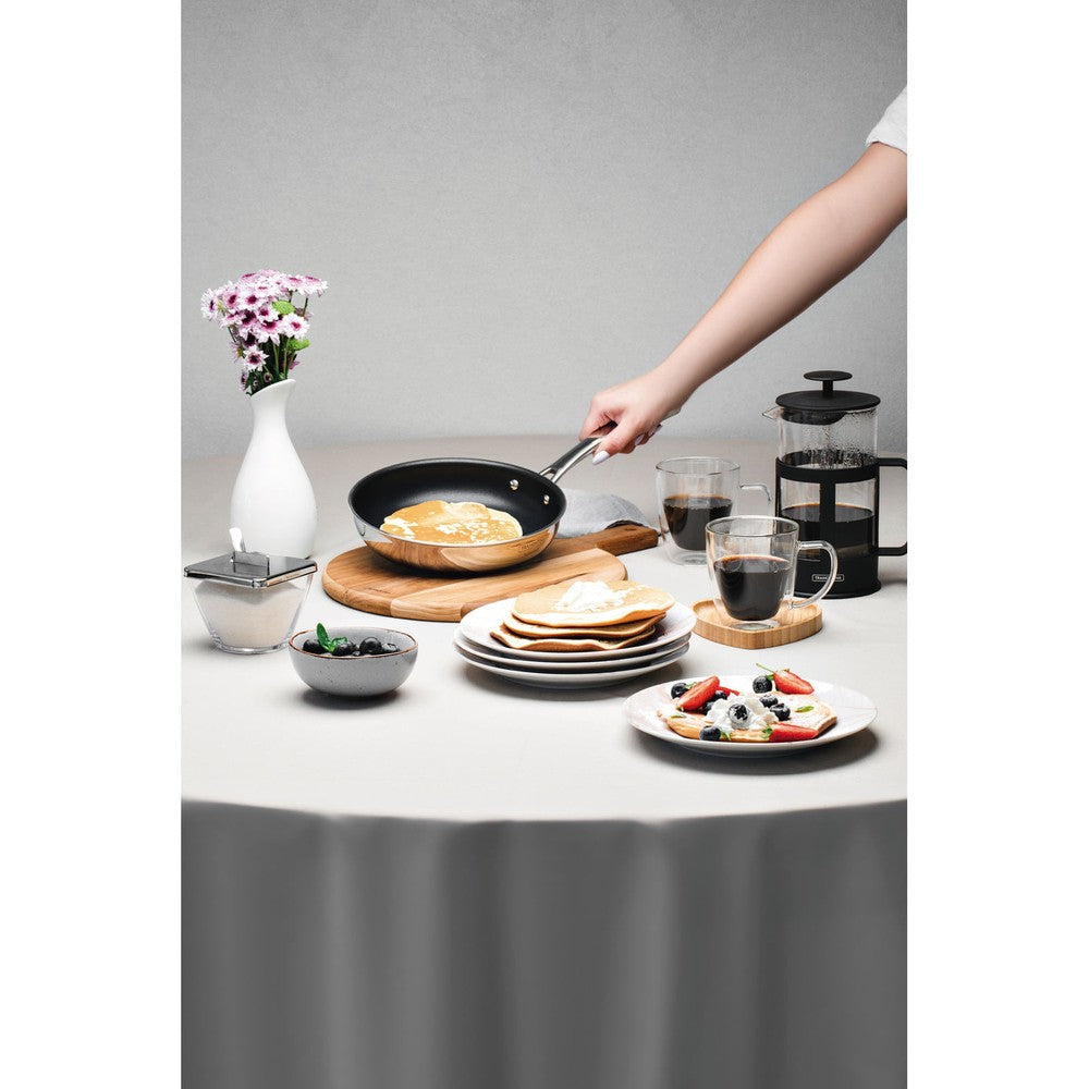 Sartén Tramontina Grano raso de acero inoxidable con cuerpo triple revestimiento interno de antiadherente con mango 20 cm 1,2 L