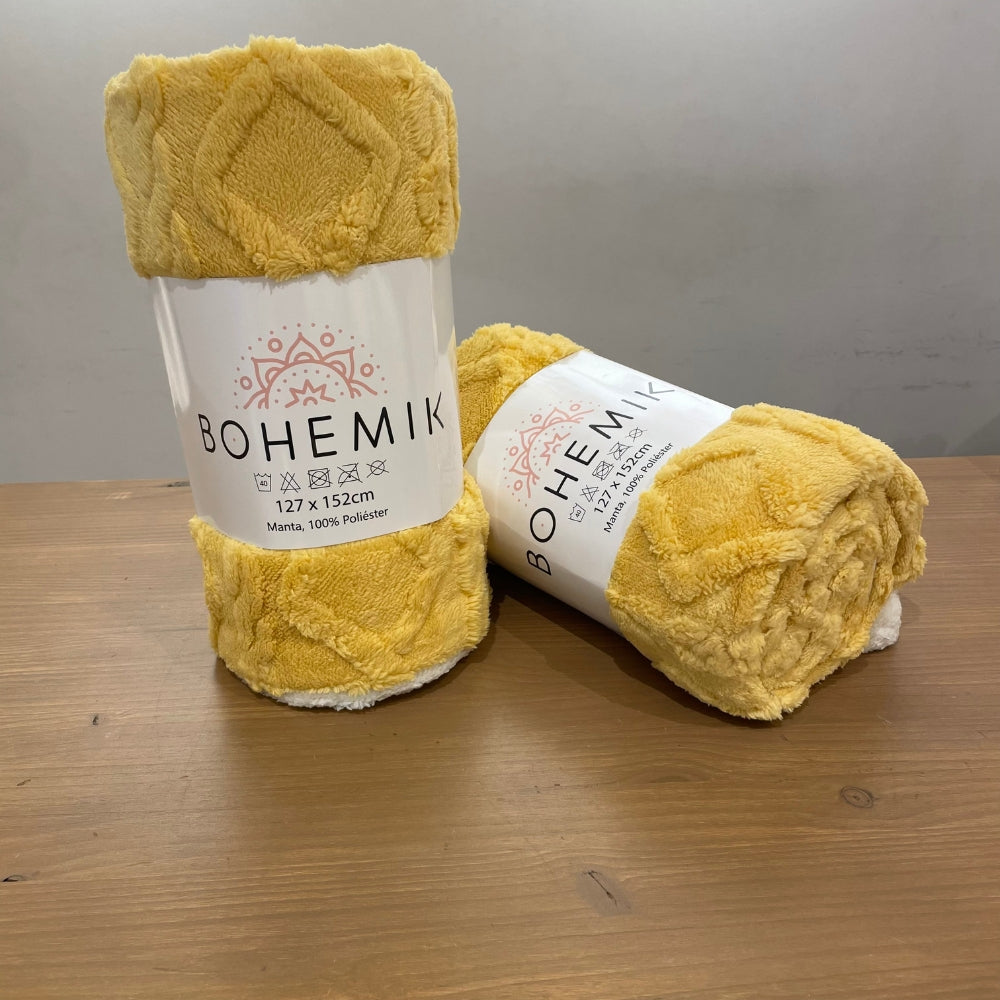 Manta Jacquard Sherpa – Textura, Calidez y Diseño Atemporal