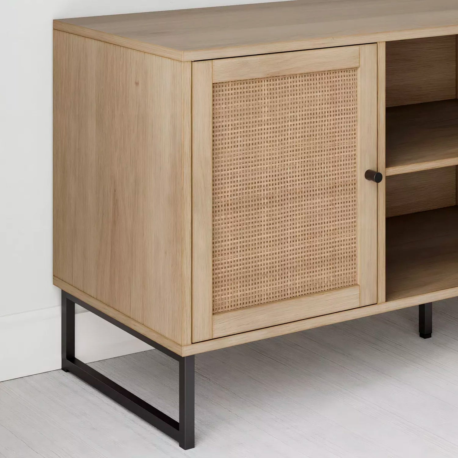 Rack de TV o Buffet Rattan Rustico Dos Puertas