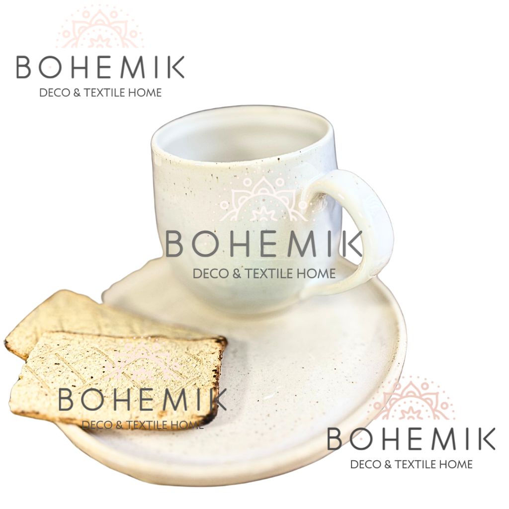 Set 2 Mug y 1 Plato en Cerámica Gres color crema