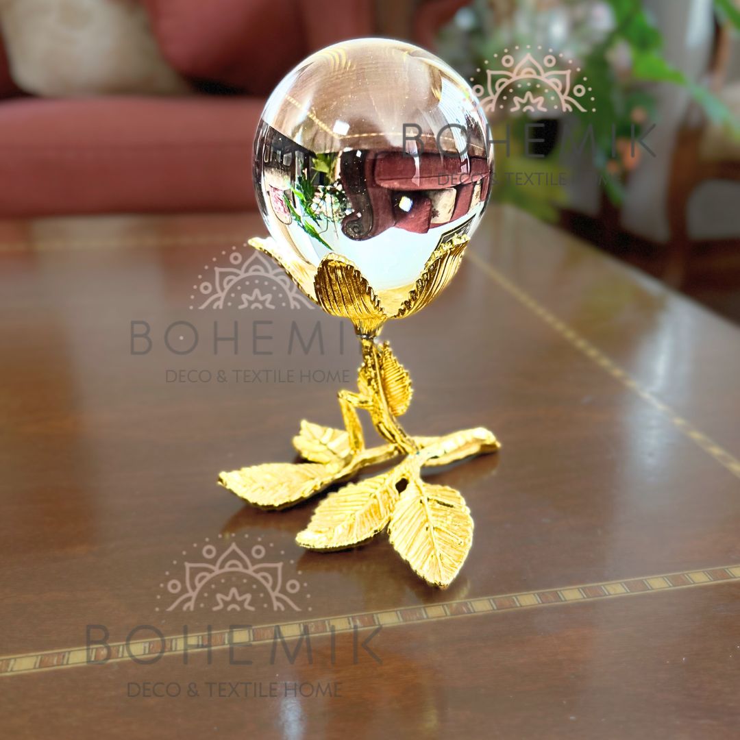 Bola de vidrio en Tallo de Rosas