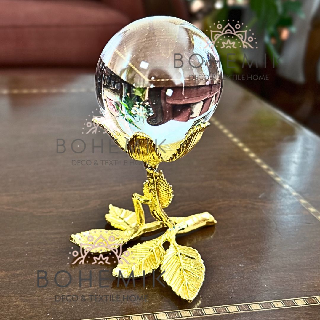 Bola de vidrio en Tallo de Rosas