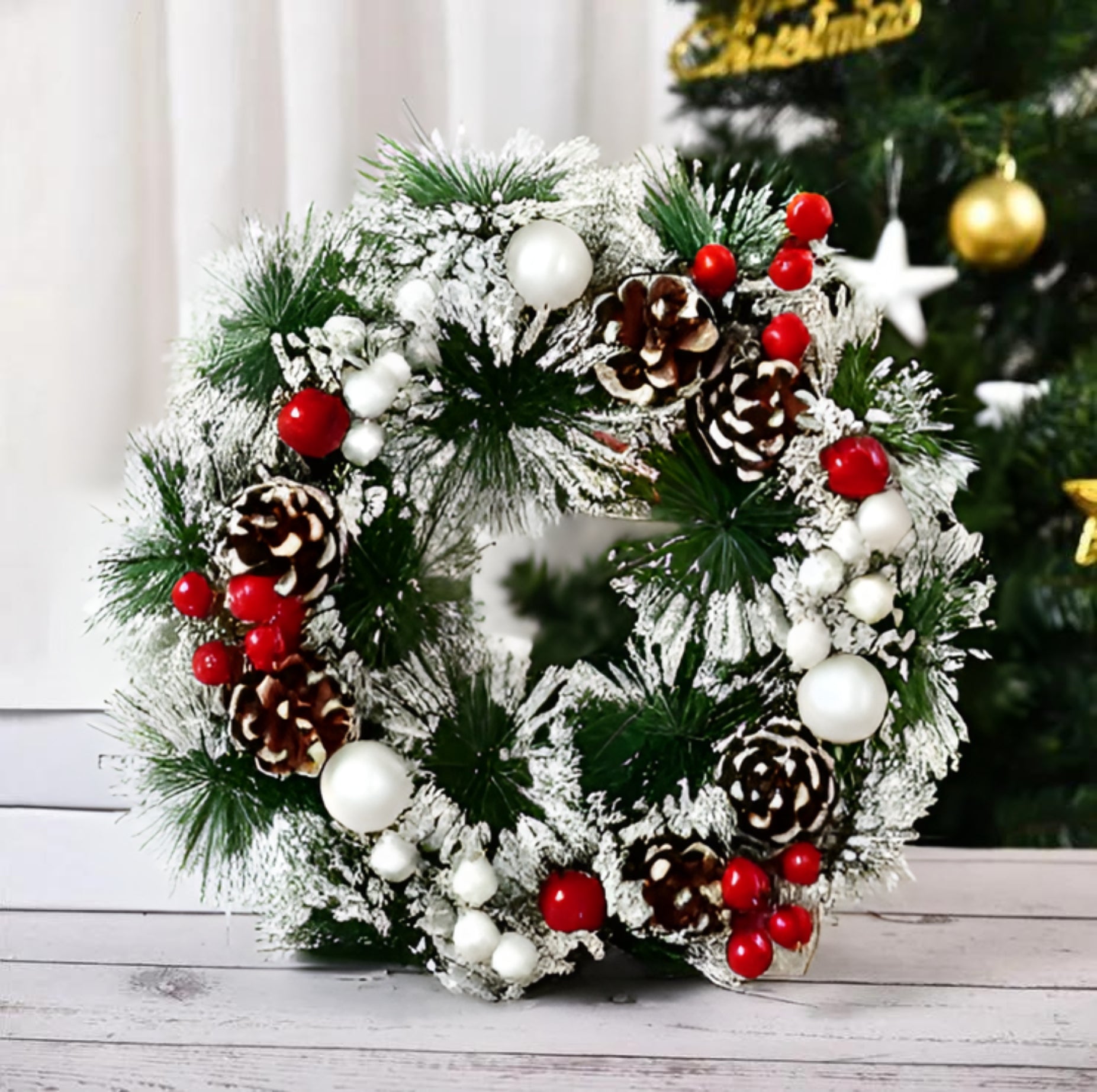 Corona Cocos de Pino Navideño y nieve de 30 cm