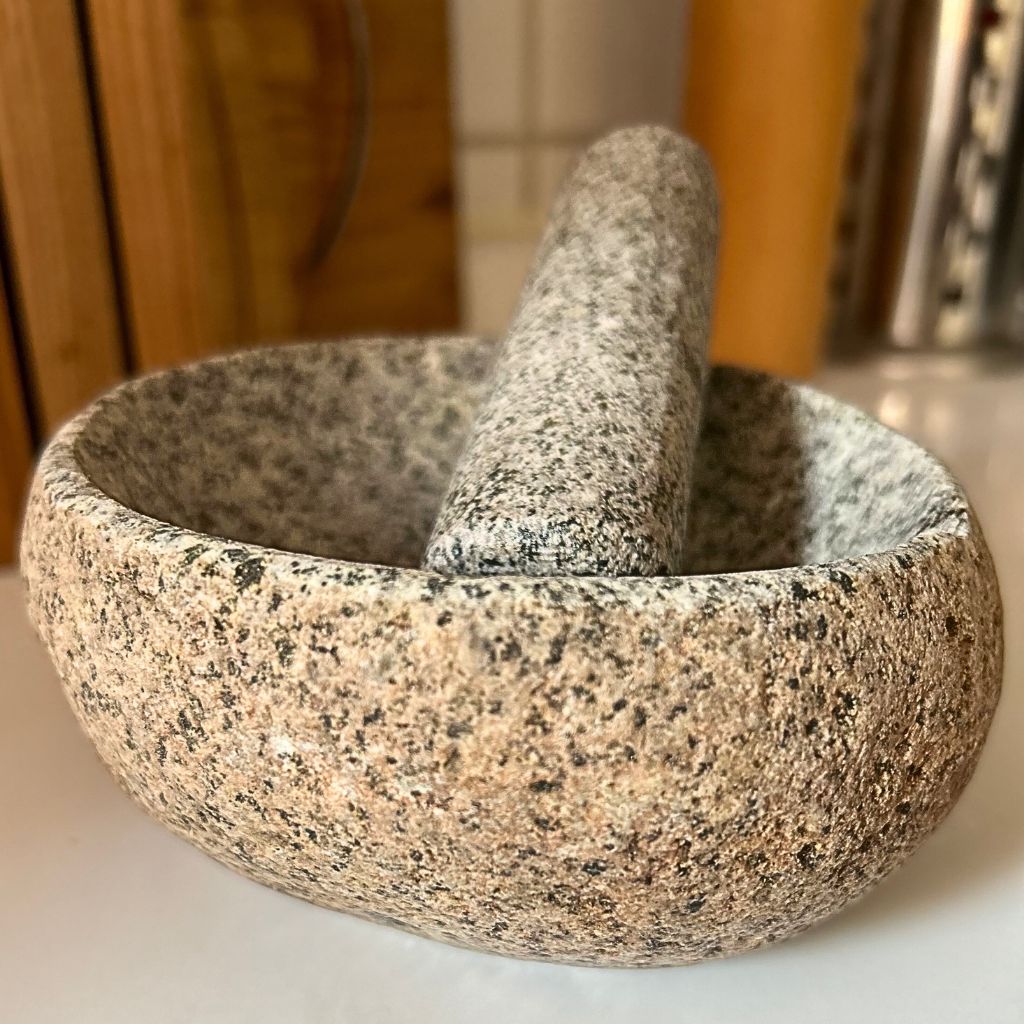 Mortero de Piedra 15 cm x 8 cm BOHEMIK