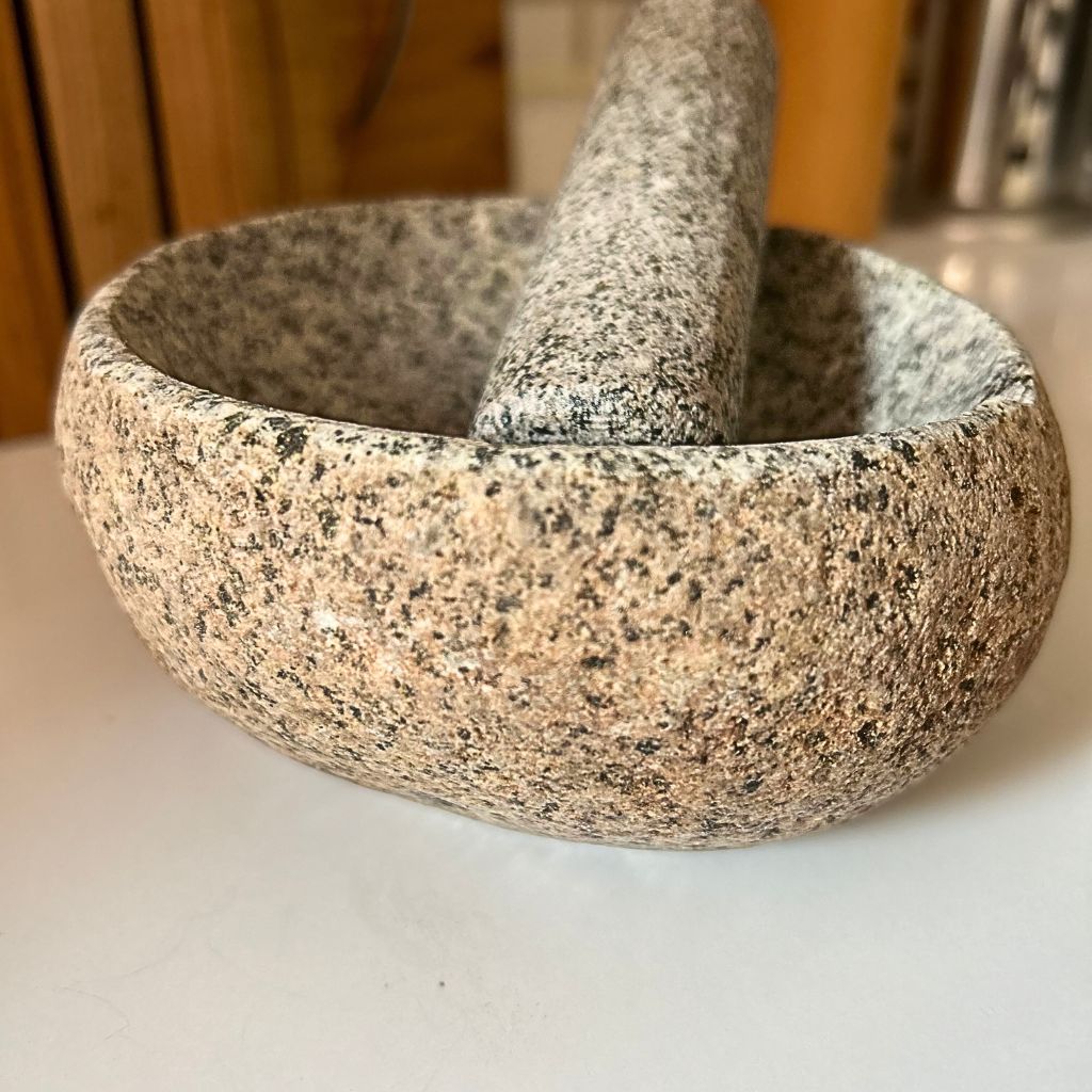 Mortero de Piedra 15 cm x 8 cm BOHEMIK