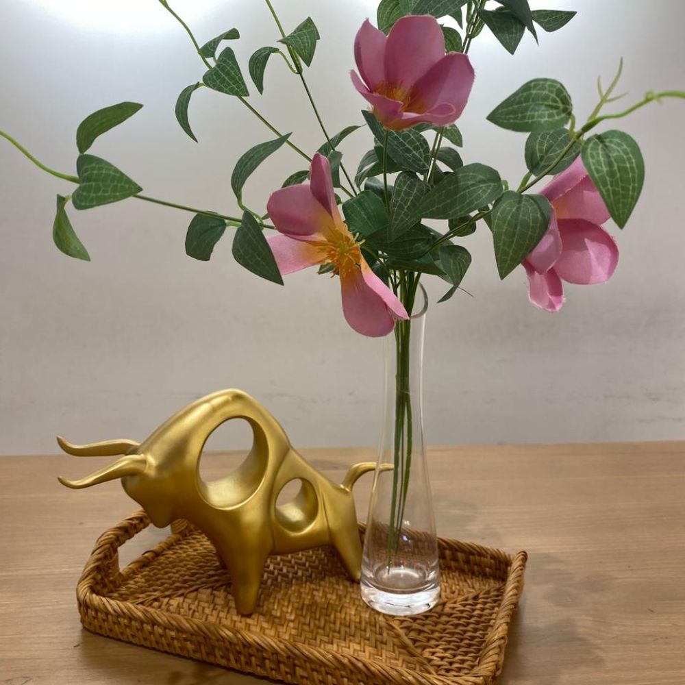 Toro Ornamental Estilo Nórdico