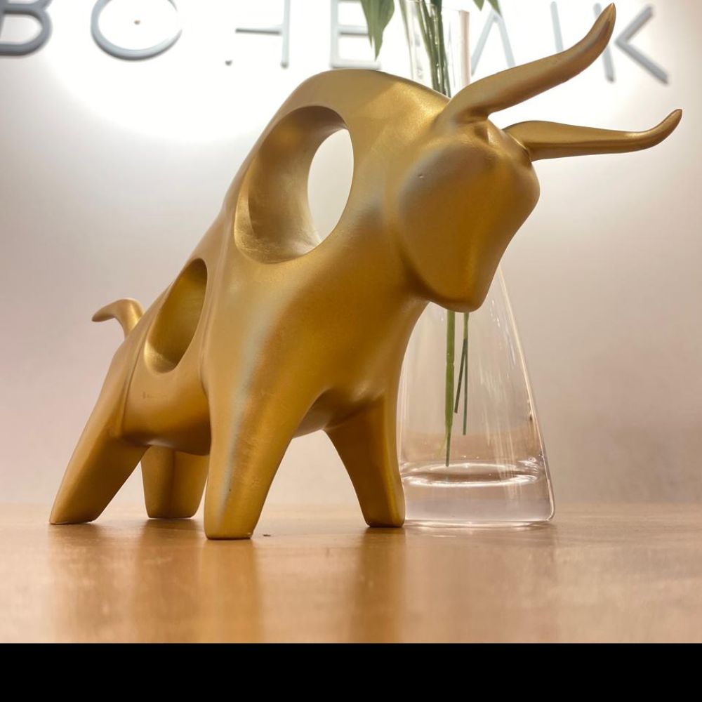 Toro Ornamental Estilo Nórdico
