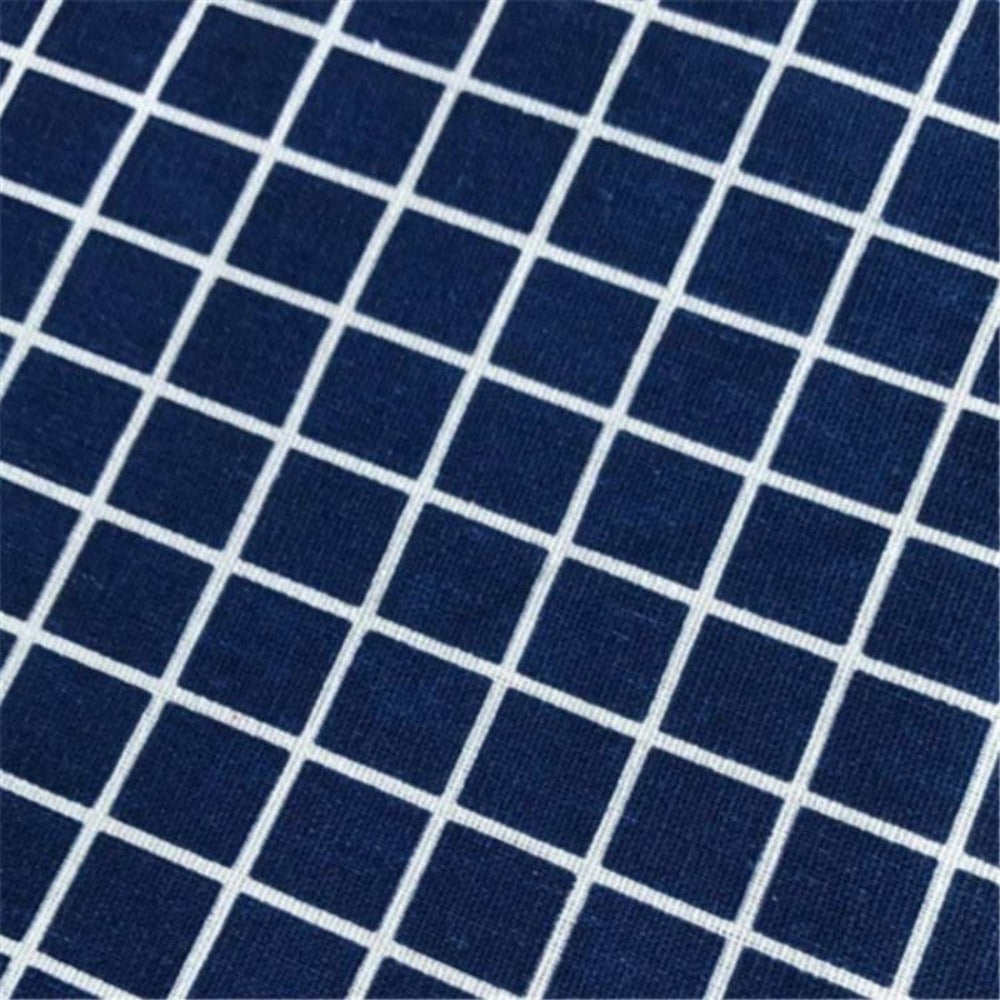 Mantel Rectangular Azul Cuadrilculado Blanco – Estilo Nórdico y Atemporal