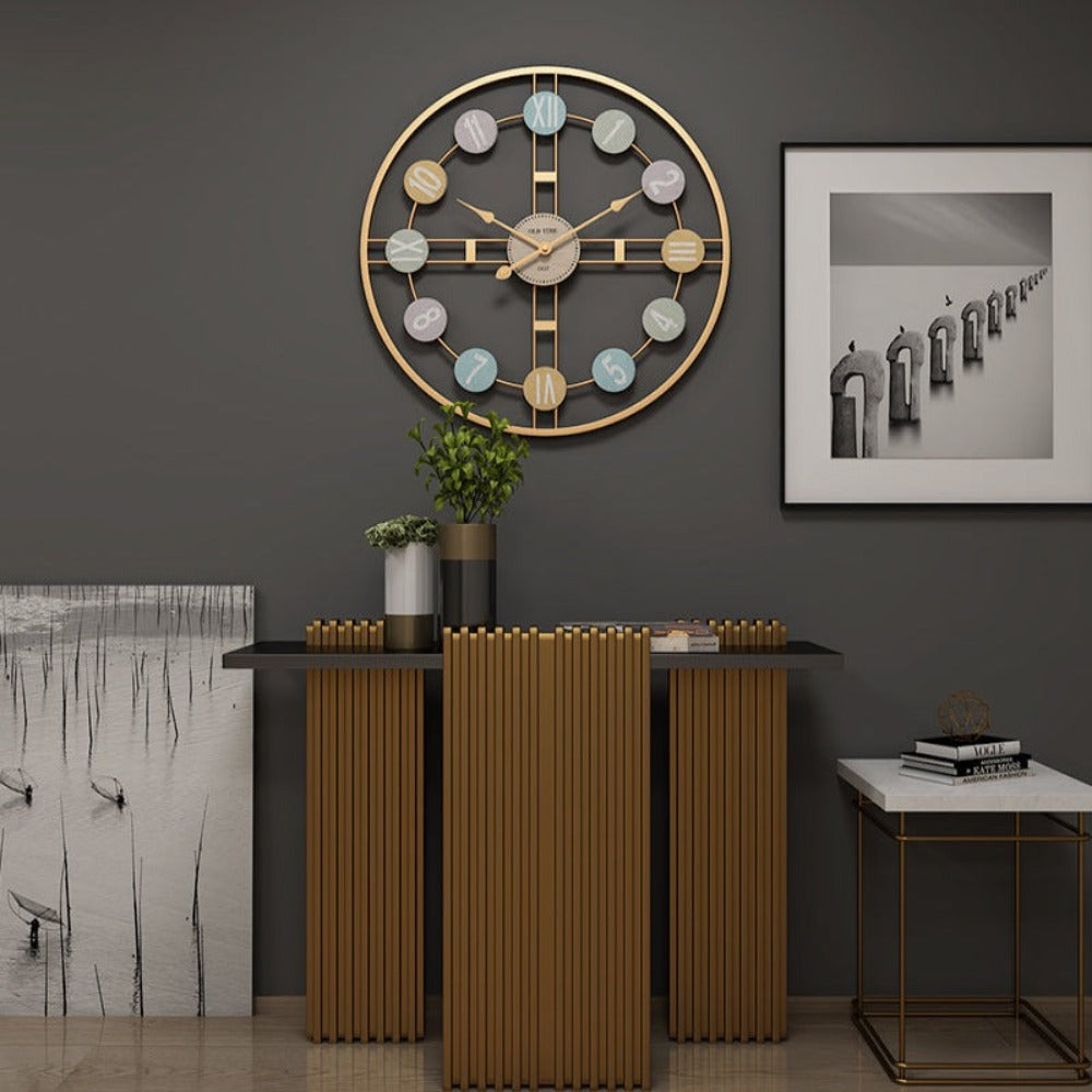 Reloj Mural Moderno Dorado Con Números Multicolor