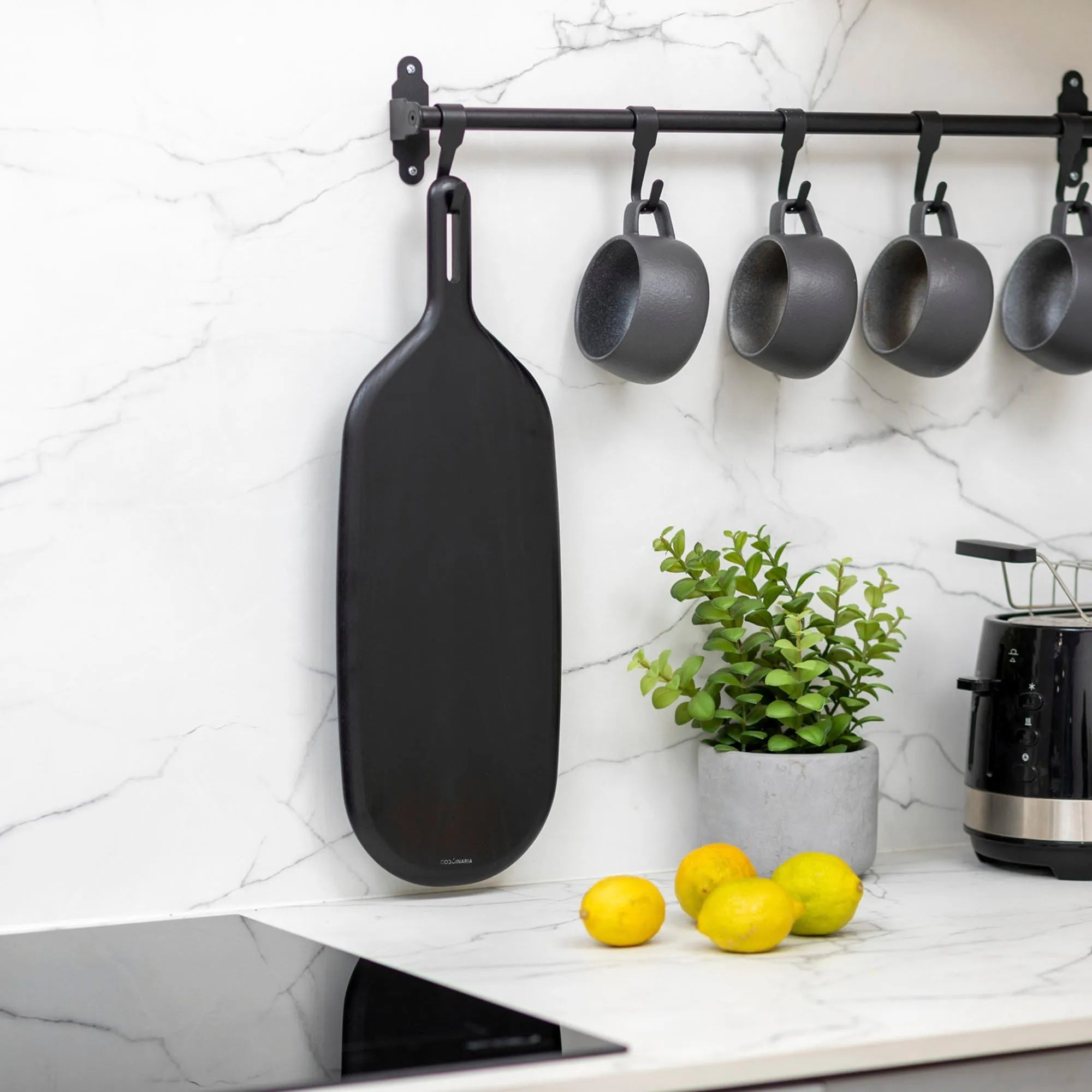 Set Pebre Chileno con Mortero, Alcuza, Ensaladeras Bella y Tabla Coquinaria
