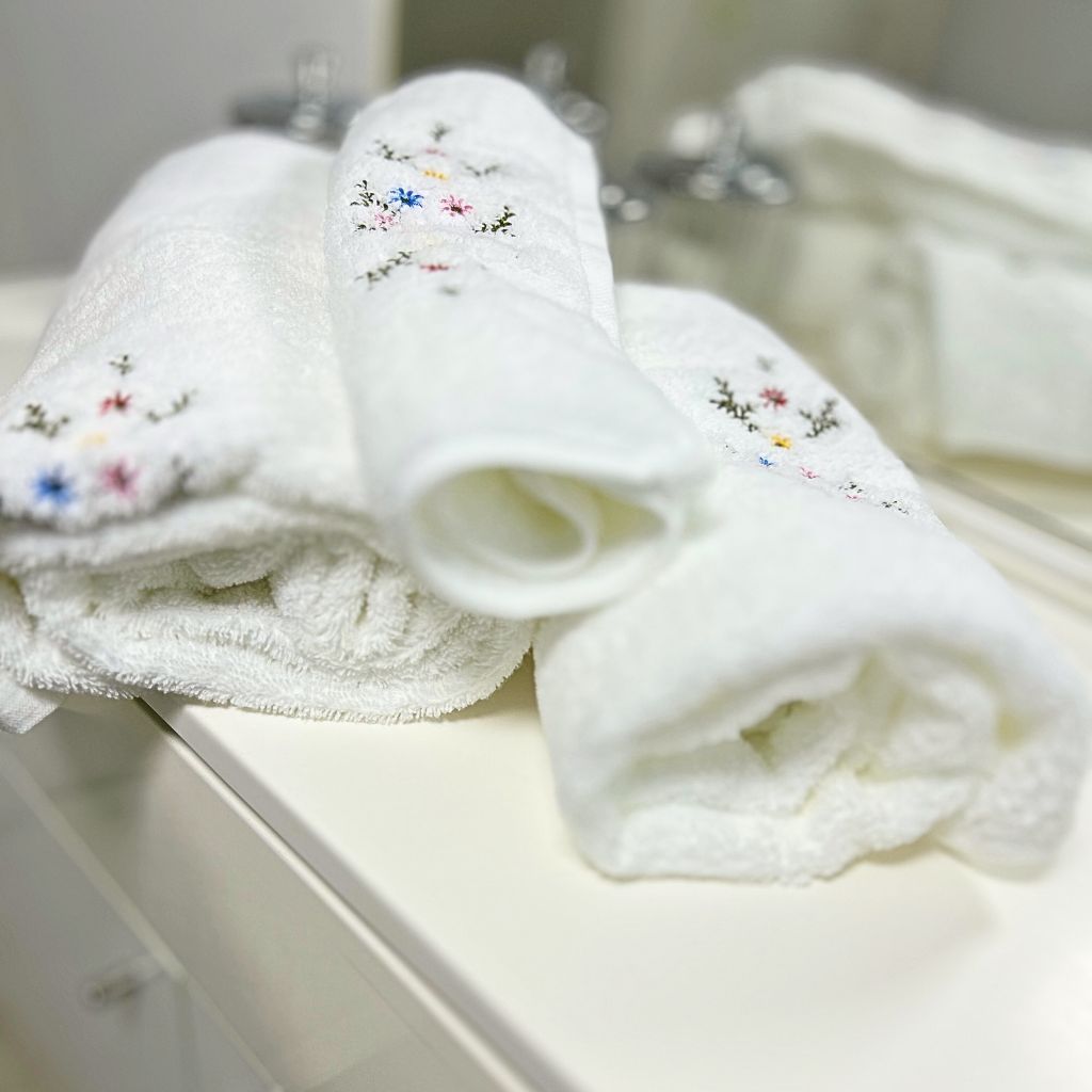 Set Baño & Spa Royal Touch Floral Azzurro