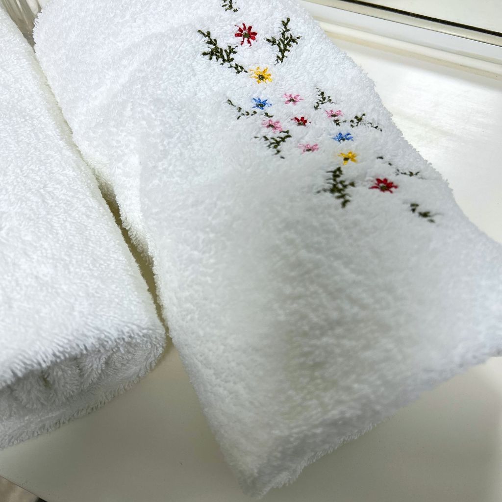 Set Baño & Spa Royal Touch Floral Azzurro