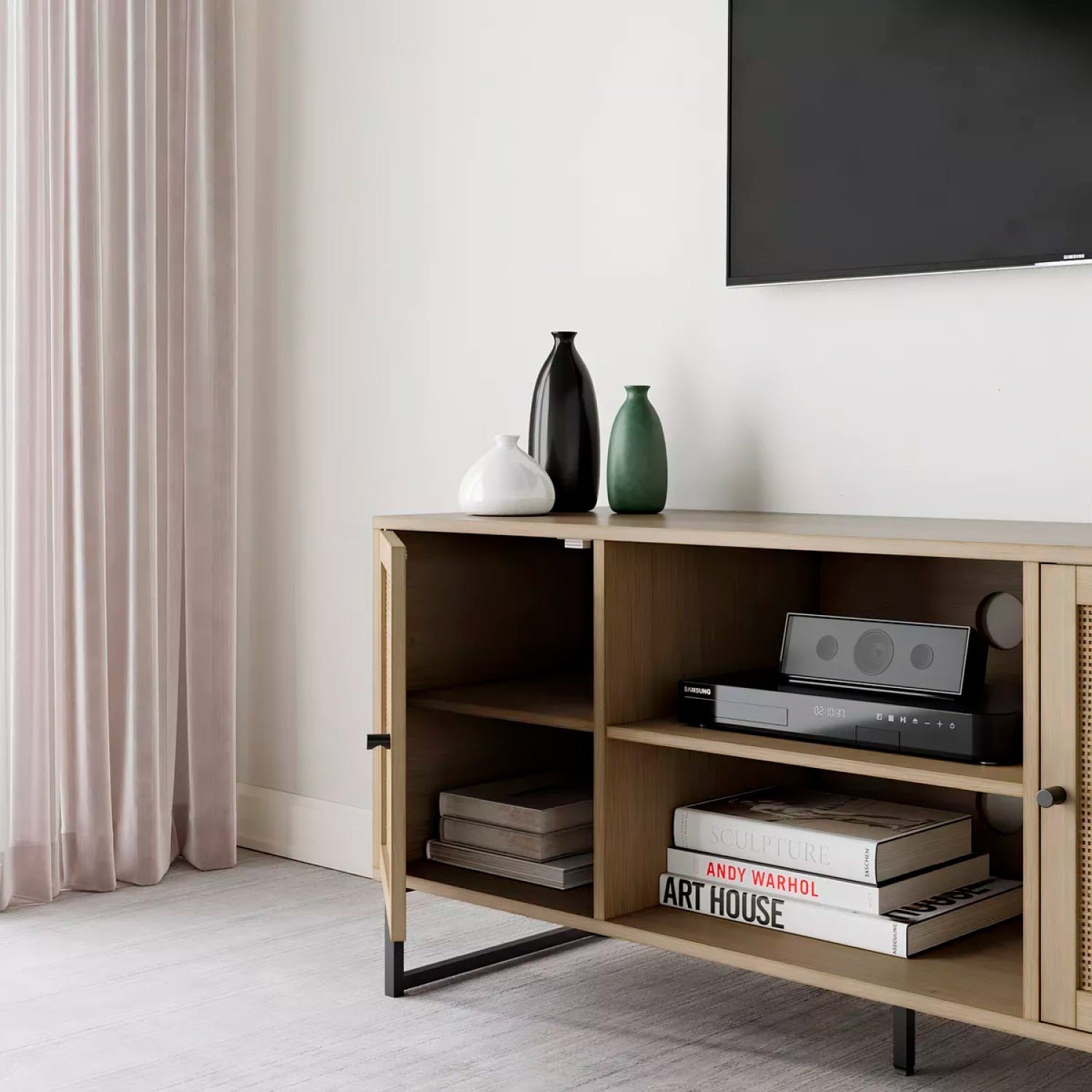 Rack de TV o Buffet Rattan Rustico Dos Puertas