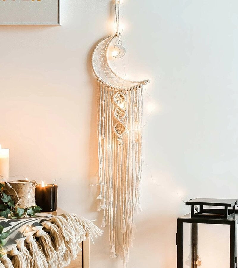 Macramé luna hecho a mano