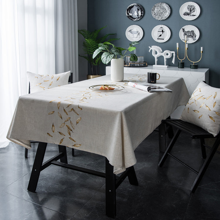 Mantel Rectangular Crema con Hojas Bordadas