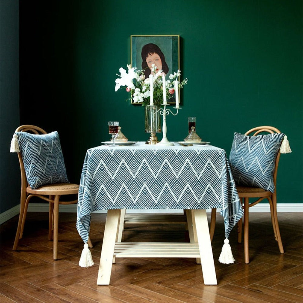 Mantel Rectangular Azul Bordado Lineas ZigZag Beige