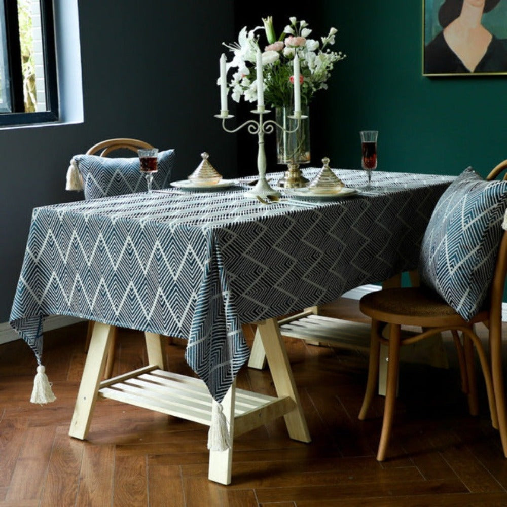 Mantel Rectangular Azul Bordado Lineas ZigZag Beige